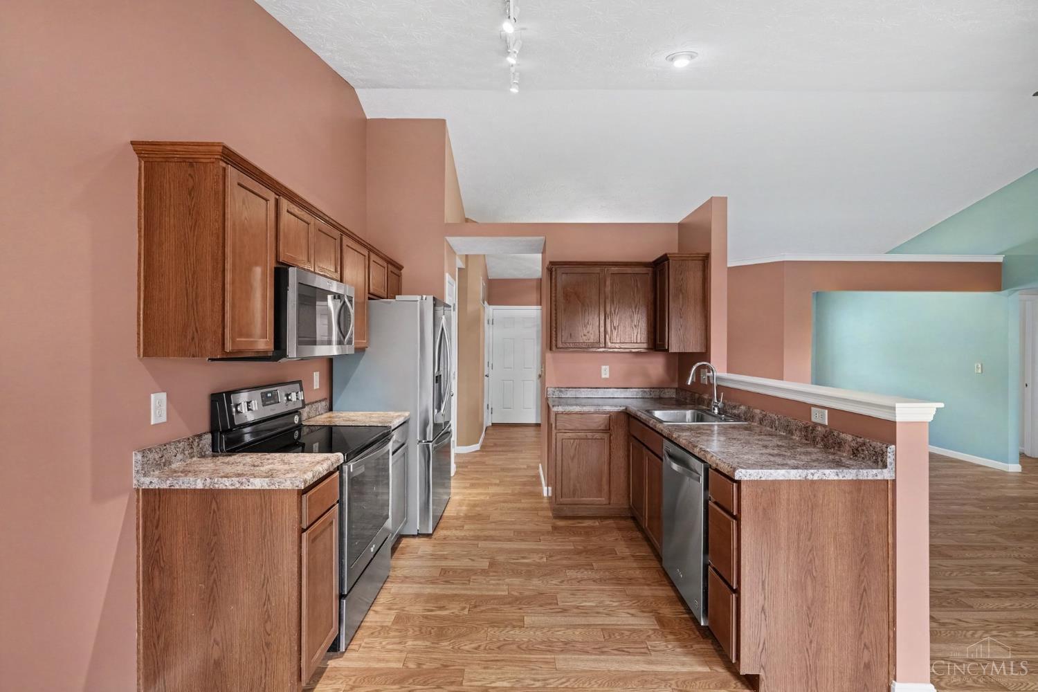 1079 Spruce Glen, Hamilton Twp, OH, 45152