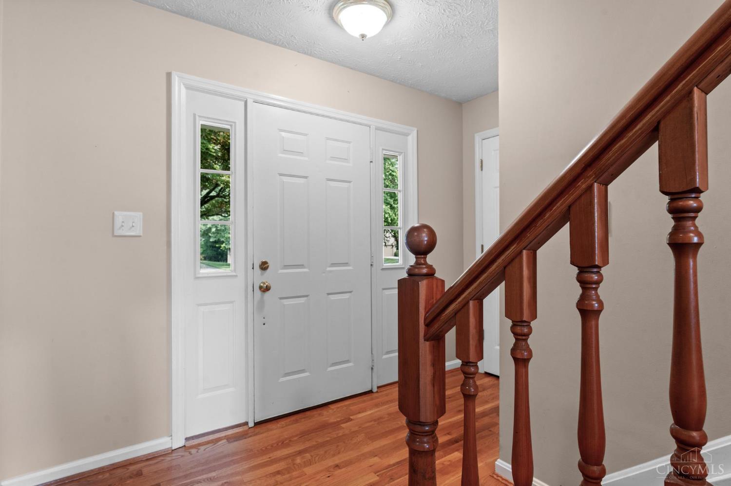 5525 Scarlet Maple Court, Miami Twp, OH, 45150 — photo 6