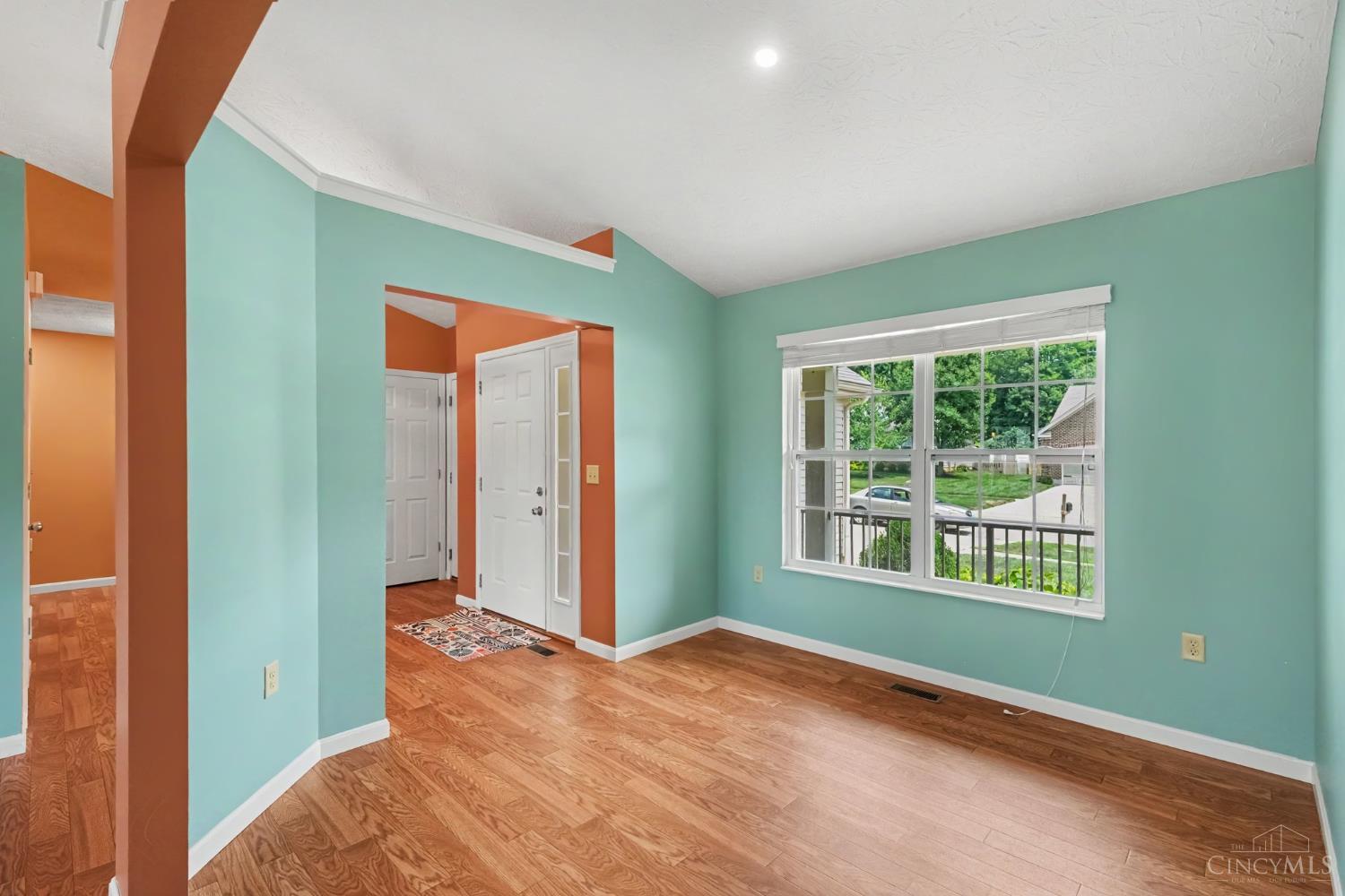 1079 Spruce Glen, Hamilton Twp, OH, 45152