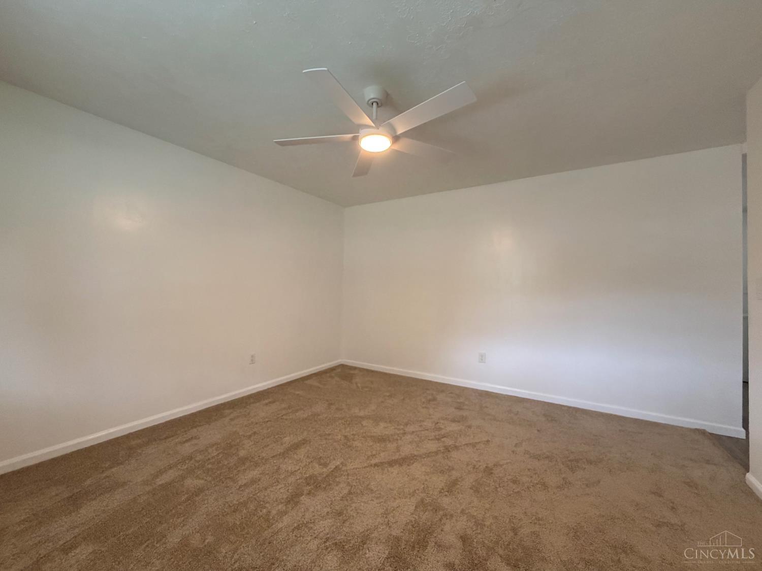 4th image of 3407 Redskin Dr, Colerain Twp, OH 45251 | MLS# 1886840