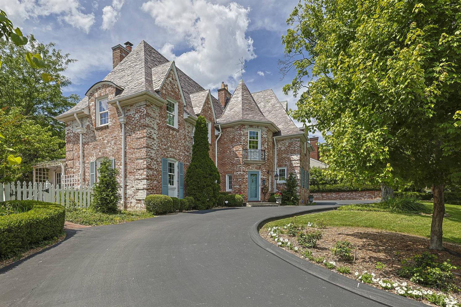 1st image of 1075 Edwards Rd, Cincinnati, OH 45208 | MLS# 1888287