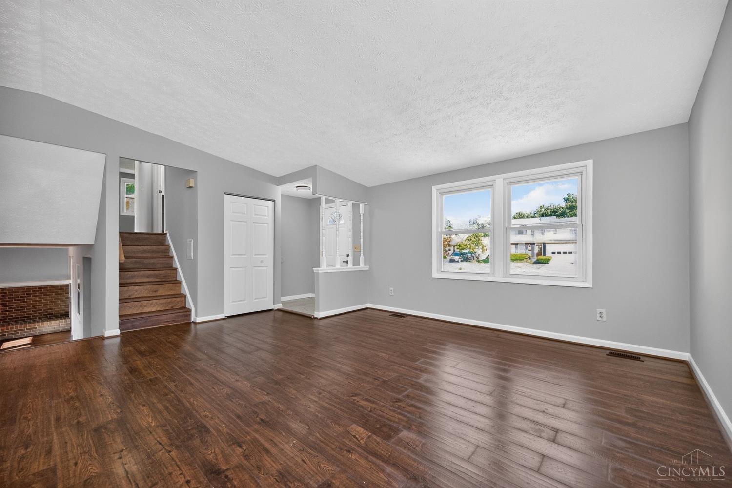 5th image of 11255 Logenberry Cir, Forest Park, OH 45240 | MLS# 1888569