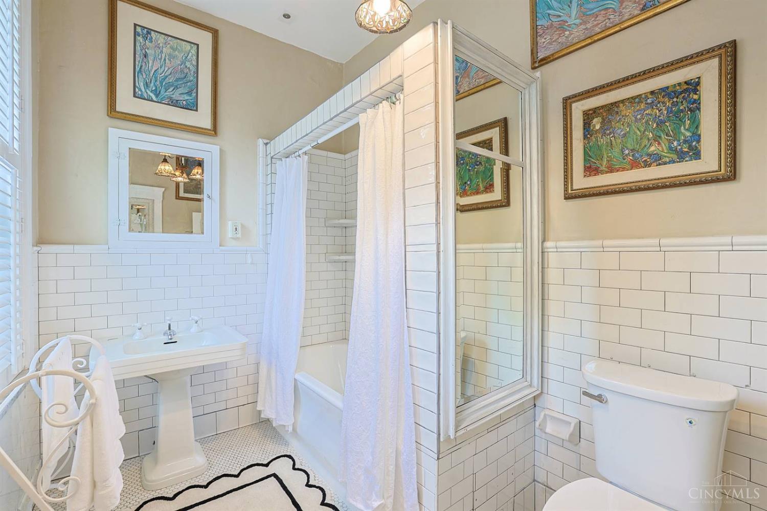 445 Ludlow Avenue, Cincinnati, OH, 45220 — photo 39