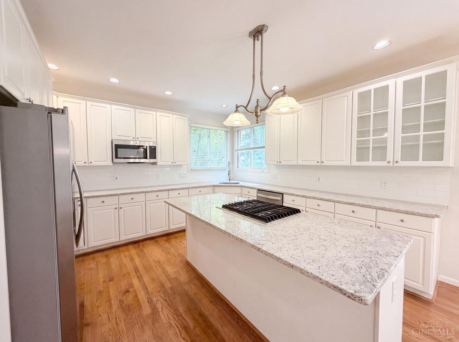 6667 Miami Woods Drive, Miami Twp, OH, 45140 — photo 4