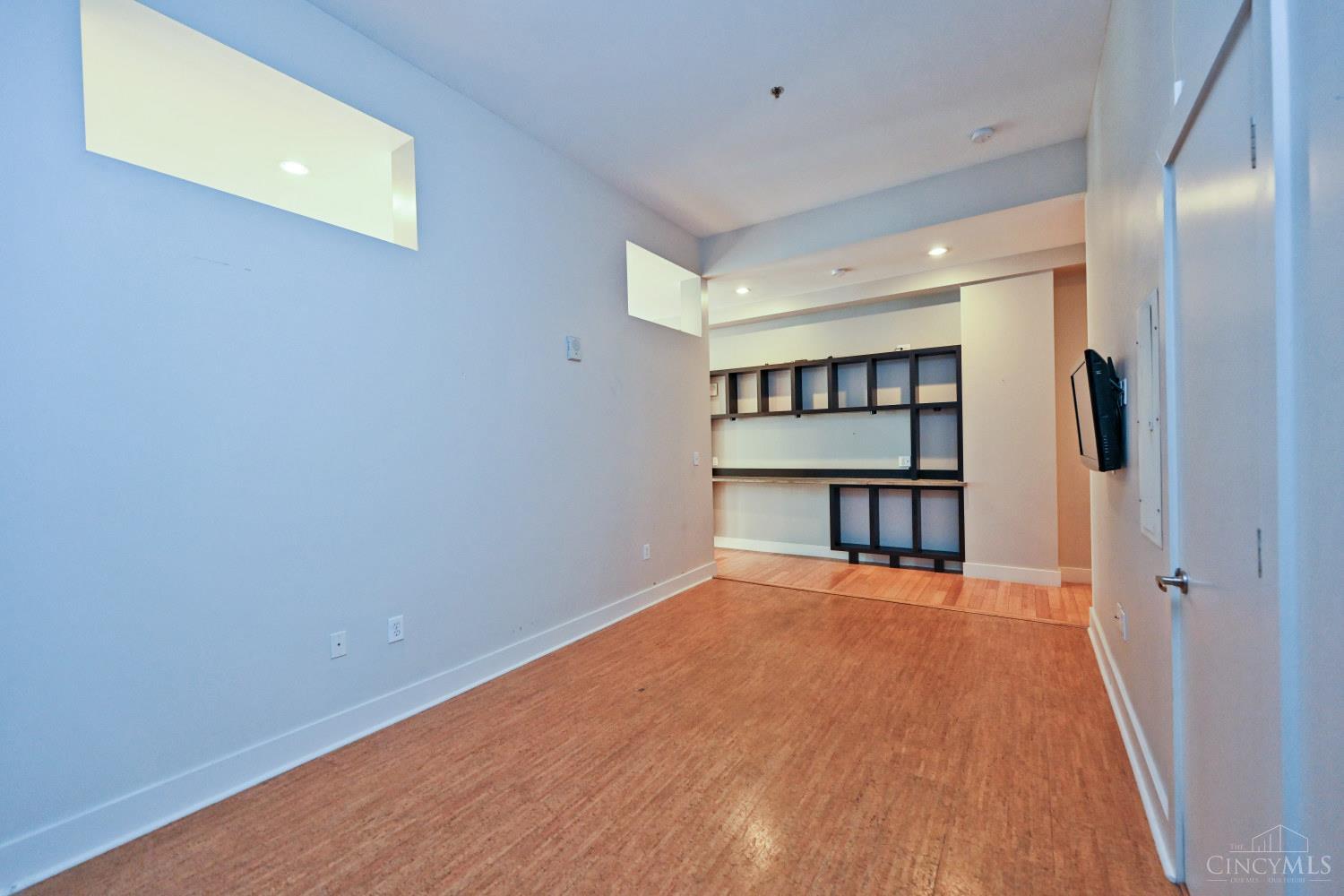 15 Fourth Street #401, Cincinnati, OH, 45202 — photo 32