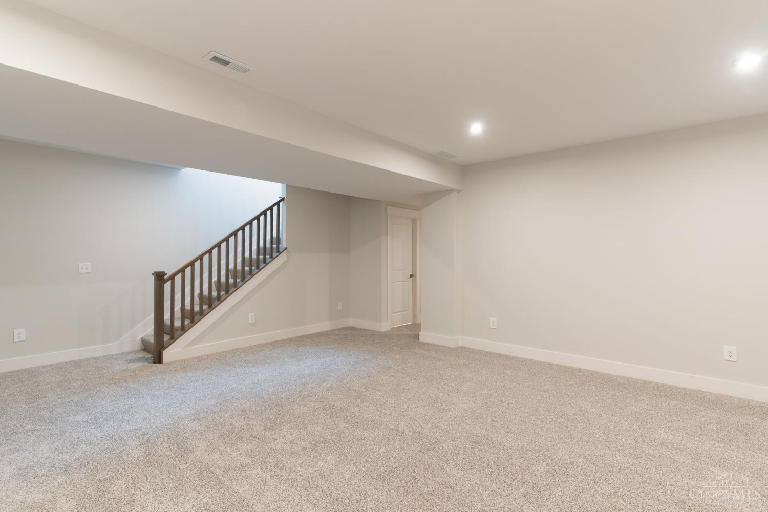 332 Copley Street, Turtle Creek Twp, OH, 45036 — photo 33