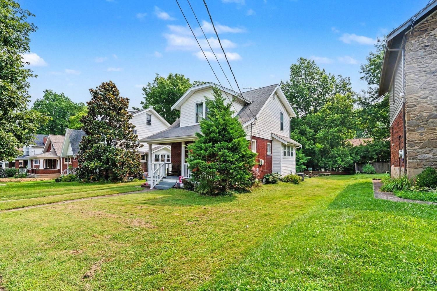 Photo 3 of Sale Pending at 6416 Heitzler Ave, Cincinnati, OH 45224 | MLS# 1888611 | Listing updated on 2026-09-19