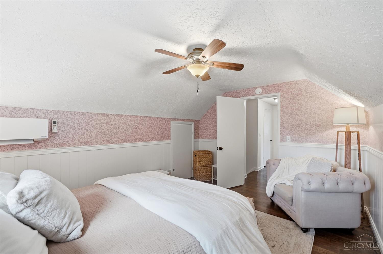 2853 Lawndale Avenue, Cincinnati, OH, 45212 — photo 23