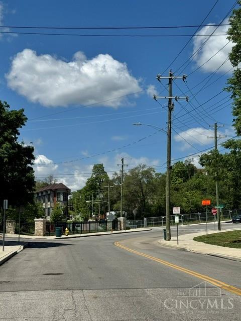229 Dorchester Avenue, Cincinnati, OH, 45219 — photo 3