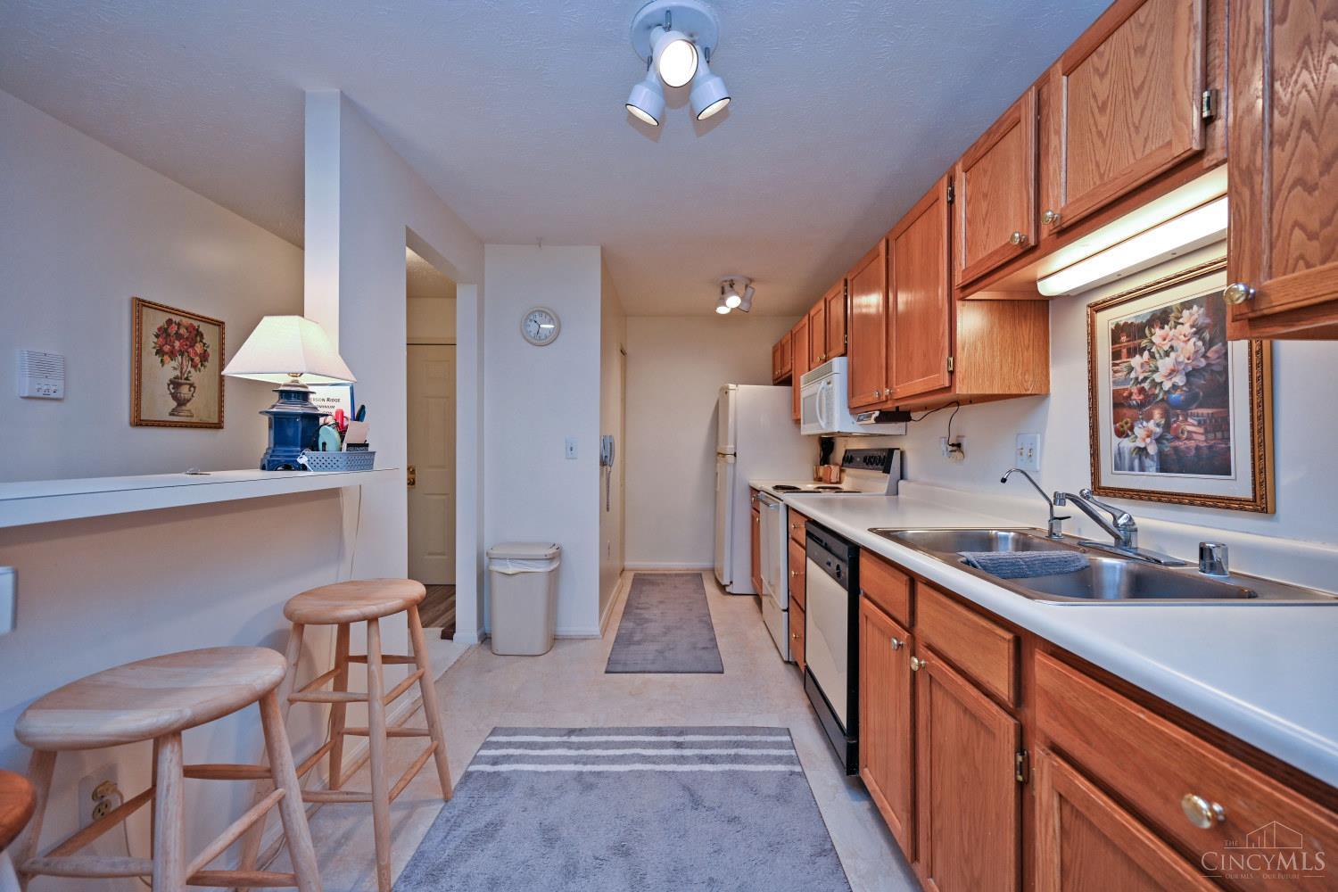 7382 Ridgepoint Drive #7, Anderson Twp, OH, 45230 — photo 14