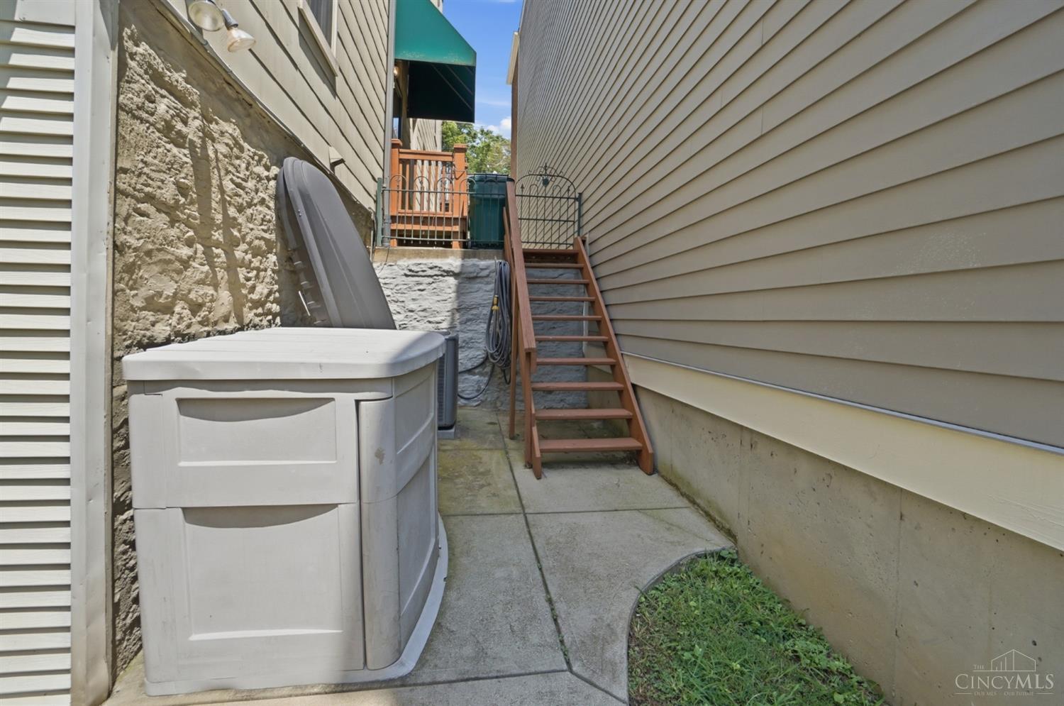 1021 St Gregory Street, Cincinnati, OH, 45202 — photo 89