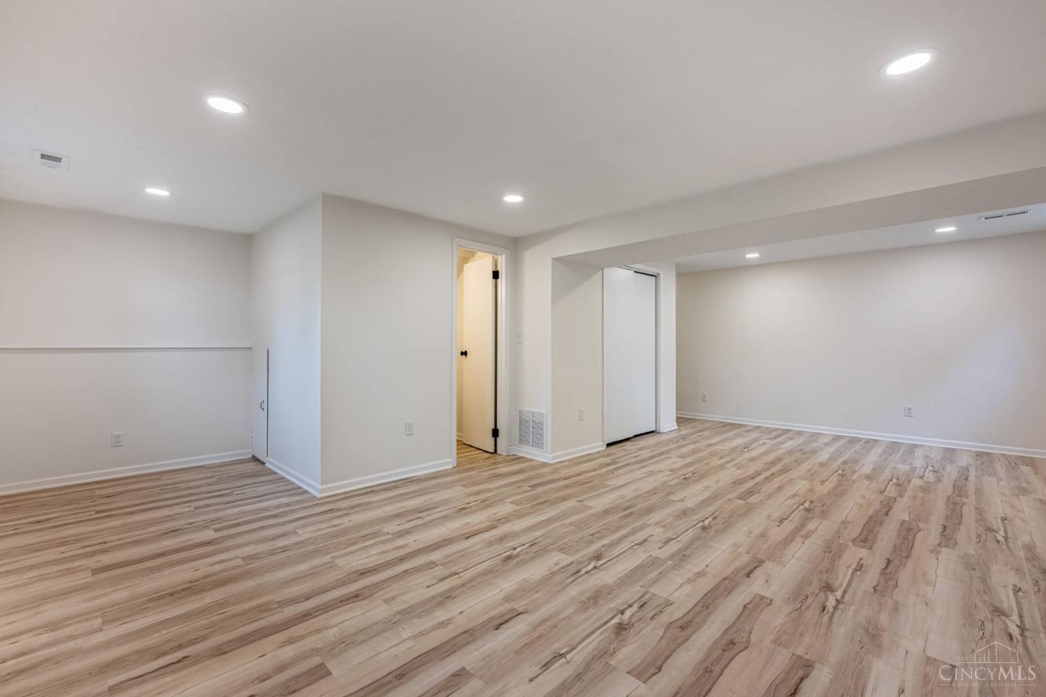 70 McVey Place, Springboro, OH, 45066 — photo 16