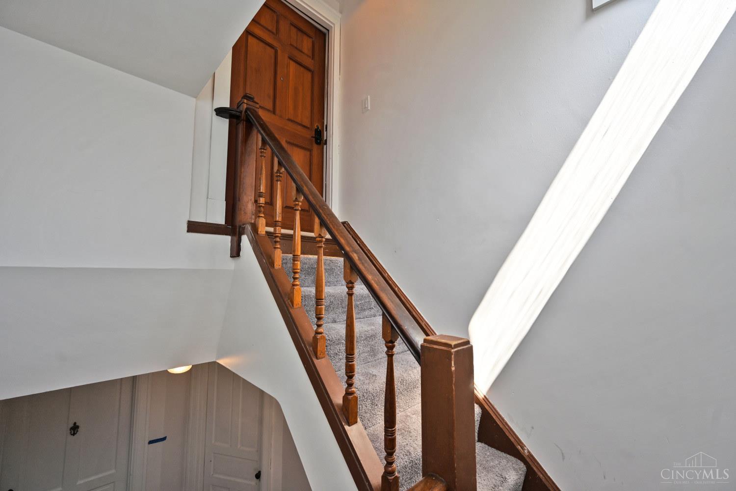 236 Loraine Avenue, Cincinnati, OH, 45220 — photo 27