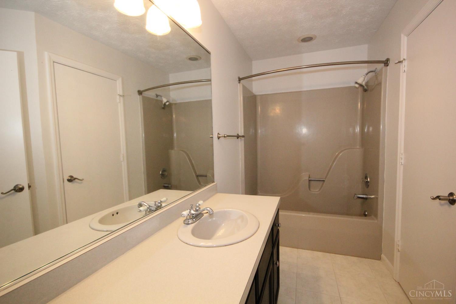 4840 Shannon Way, Middletown, OH, 45042 — photo 21