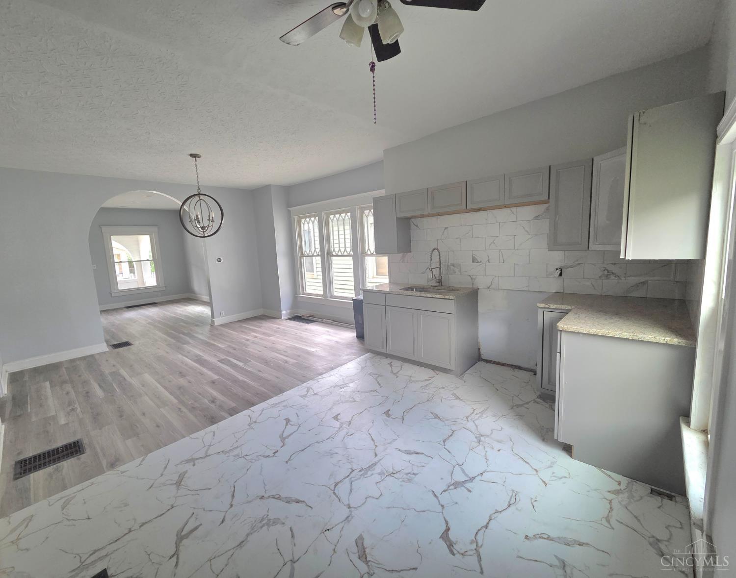 3rd image of 1907 Hill Ave, Middletown, OH 45044 | MLS# 1870720