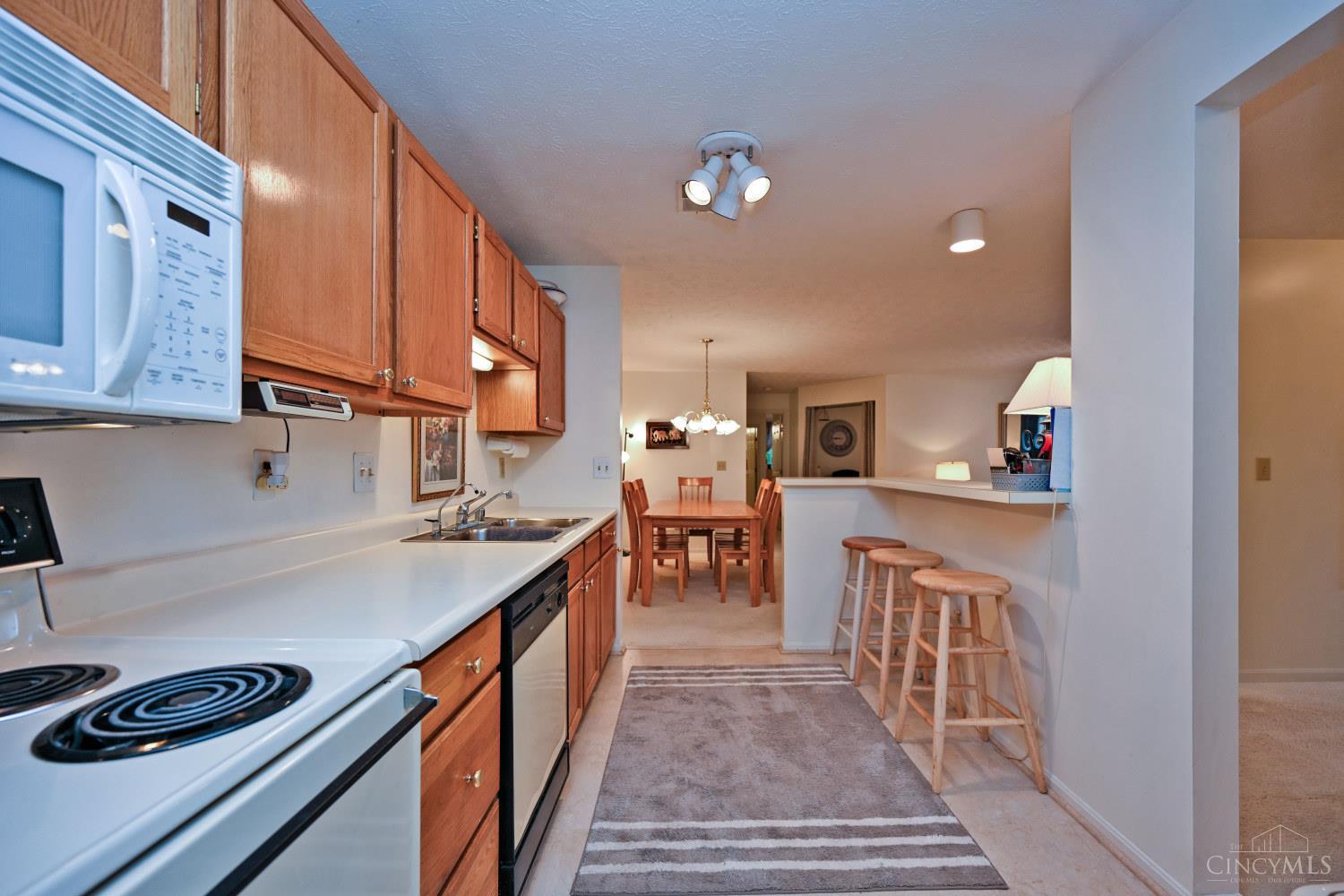 7382 Ridgepoint Drive #7, Anderson Twp, OH, 45230 — photo 17
