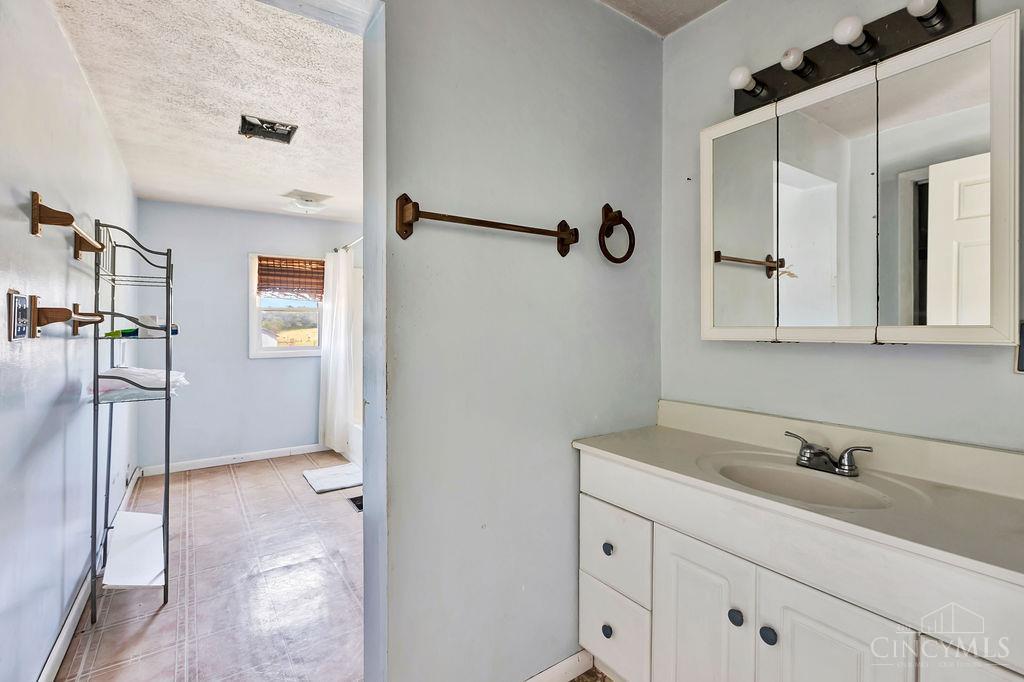 4054 Concord Road, New Market Twp, OH, 45133 — photo 52