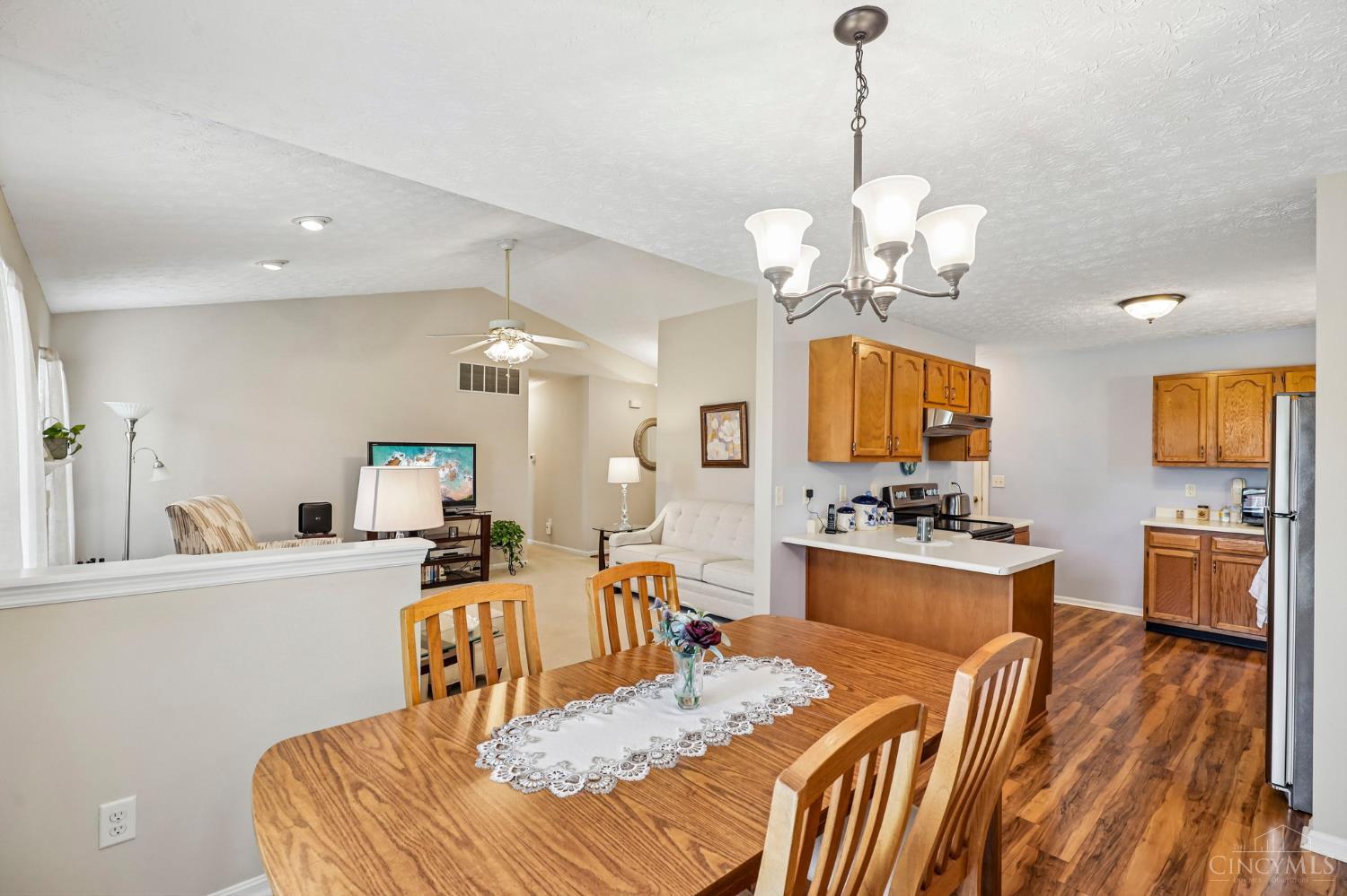 349 Timber Hill Drive, Hamilton, OH, 45013 — photo 10