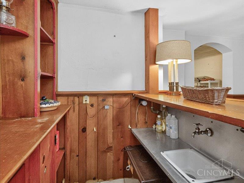 7225 Meadowbrook Drive, Amberley, OH, 45237 — photo 32