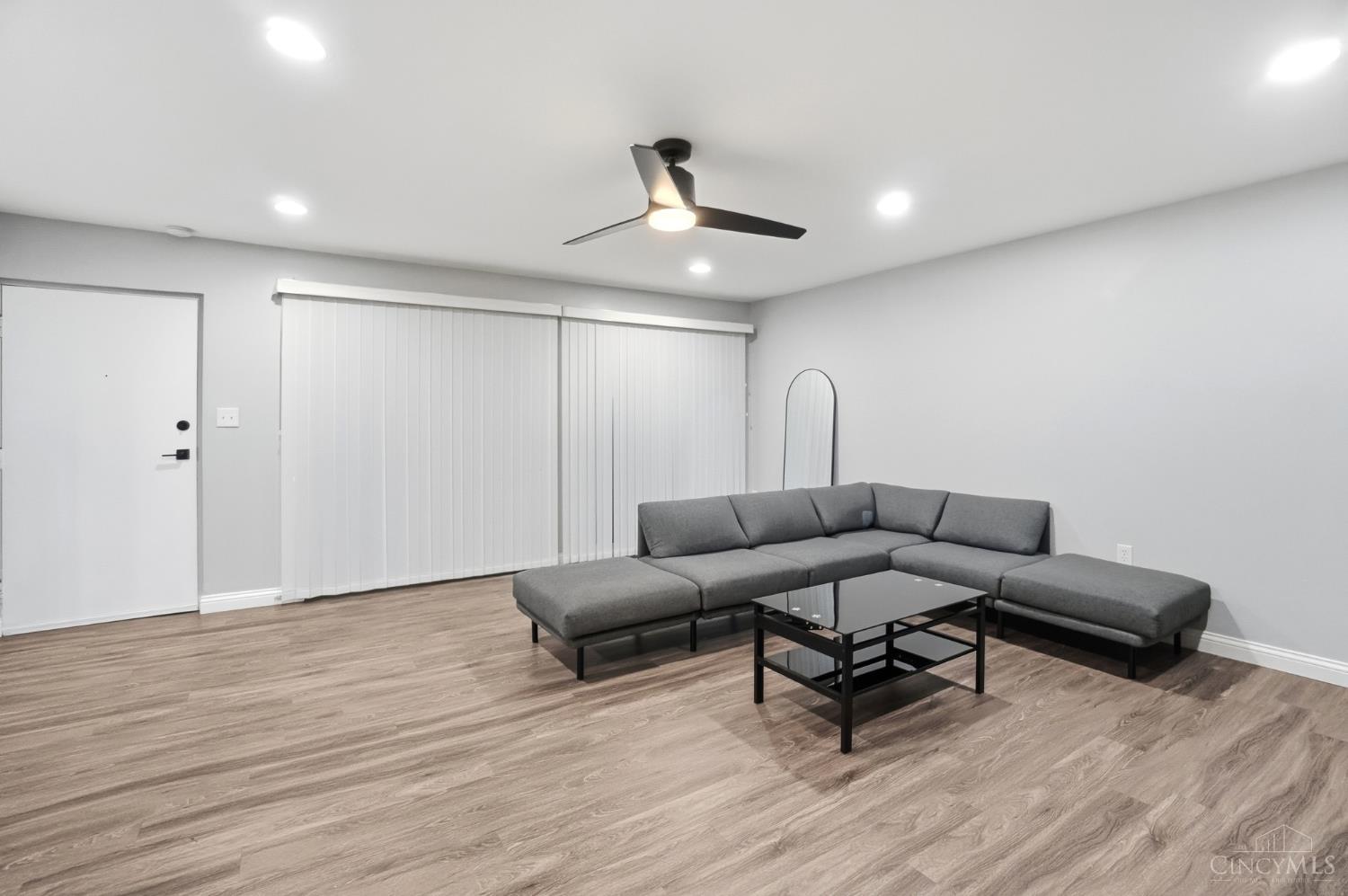 3069 Alpine Terrace #11, Cincinnati, OH, 45208 — photo 19