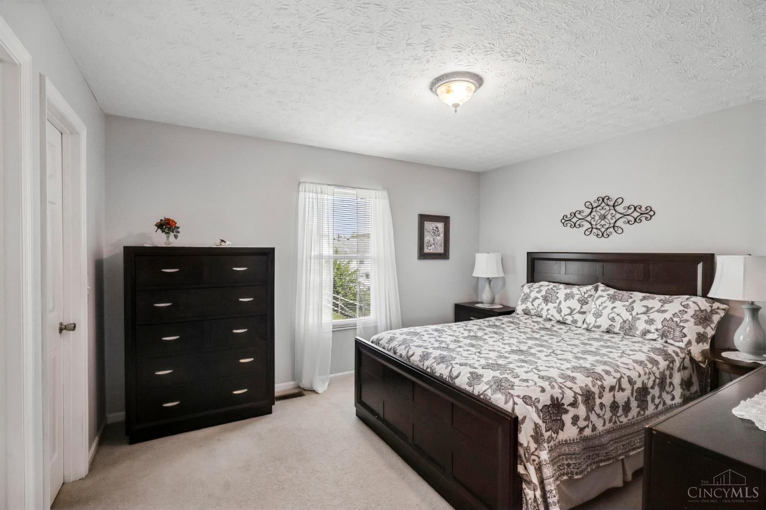 349 Timber Hill Drive, Hamilton, OH, 45013 — photo 15