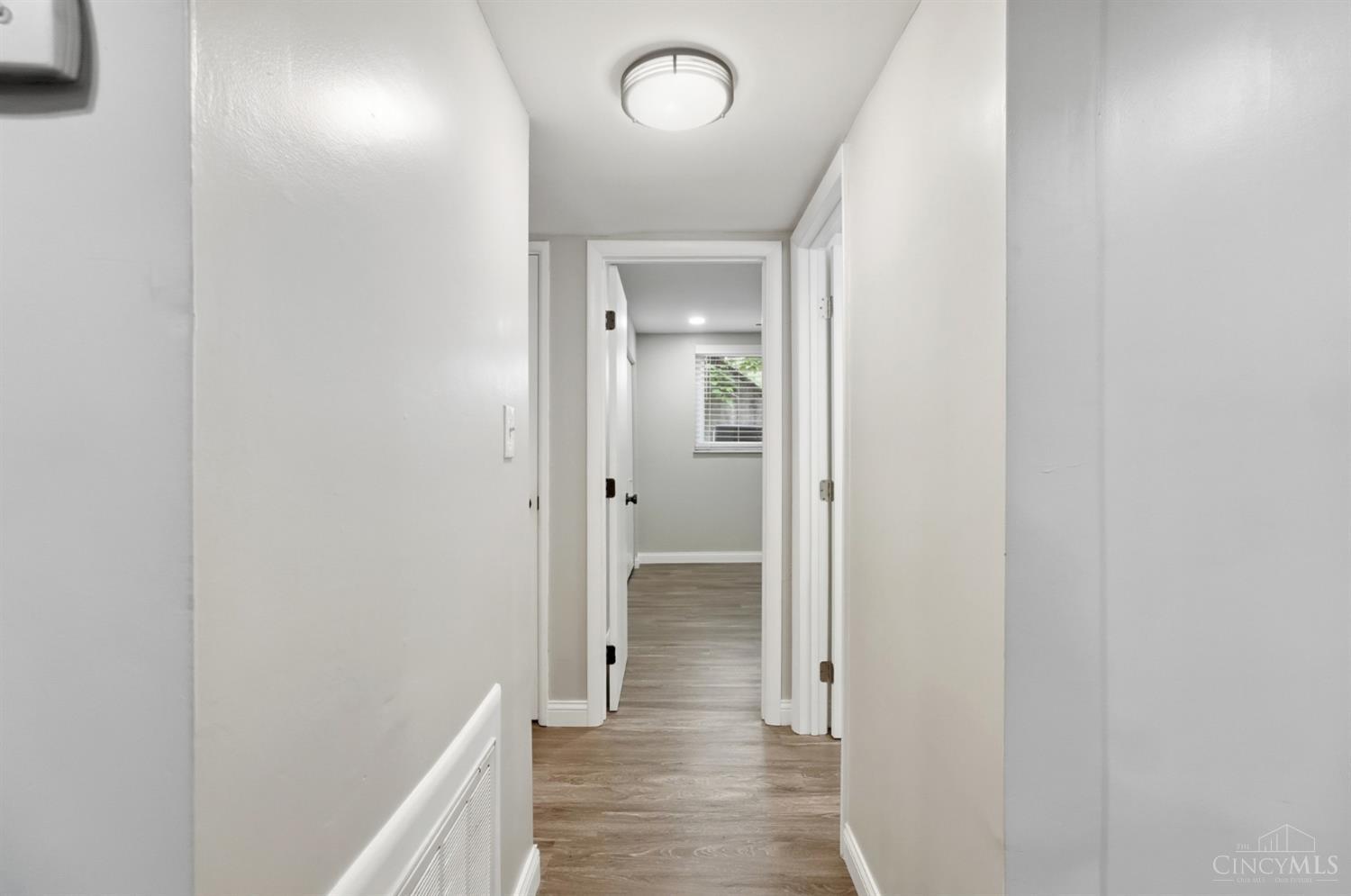 3069 Alpine Terrace #11, Cincinnati, OH, 45208 — photo 20