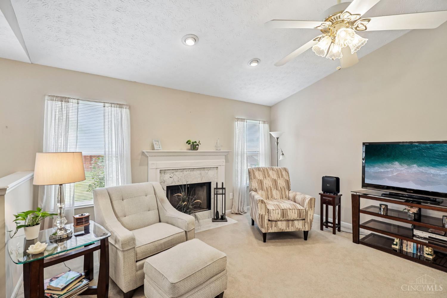 349 Timber Hill Drive, Hamilton, OH, 45013 — photo 6