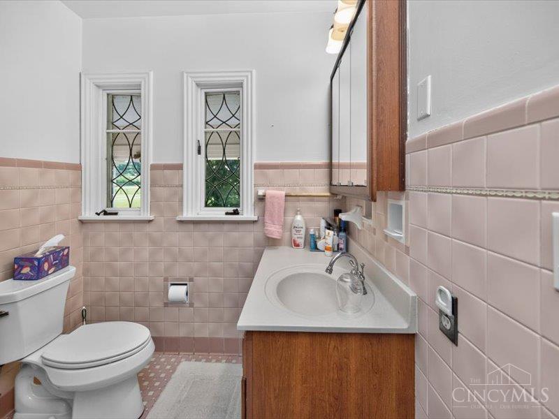 7225 Meadowbrook Drive, Amberley, OH, 45237 — photo 25