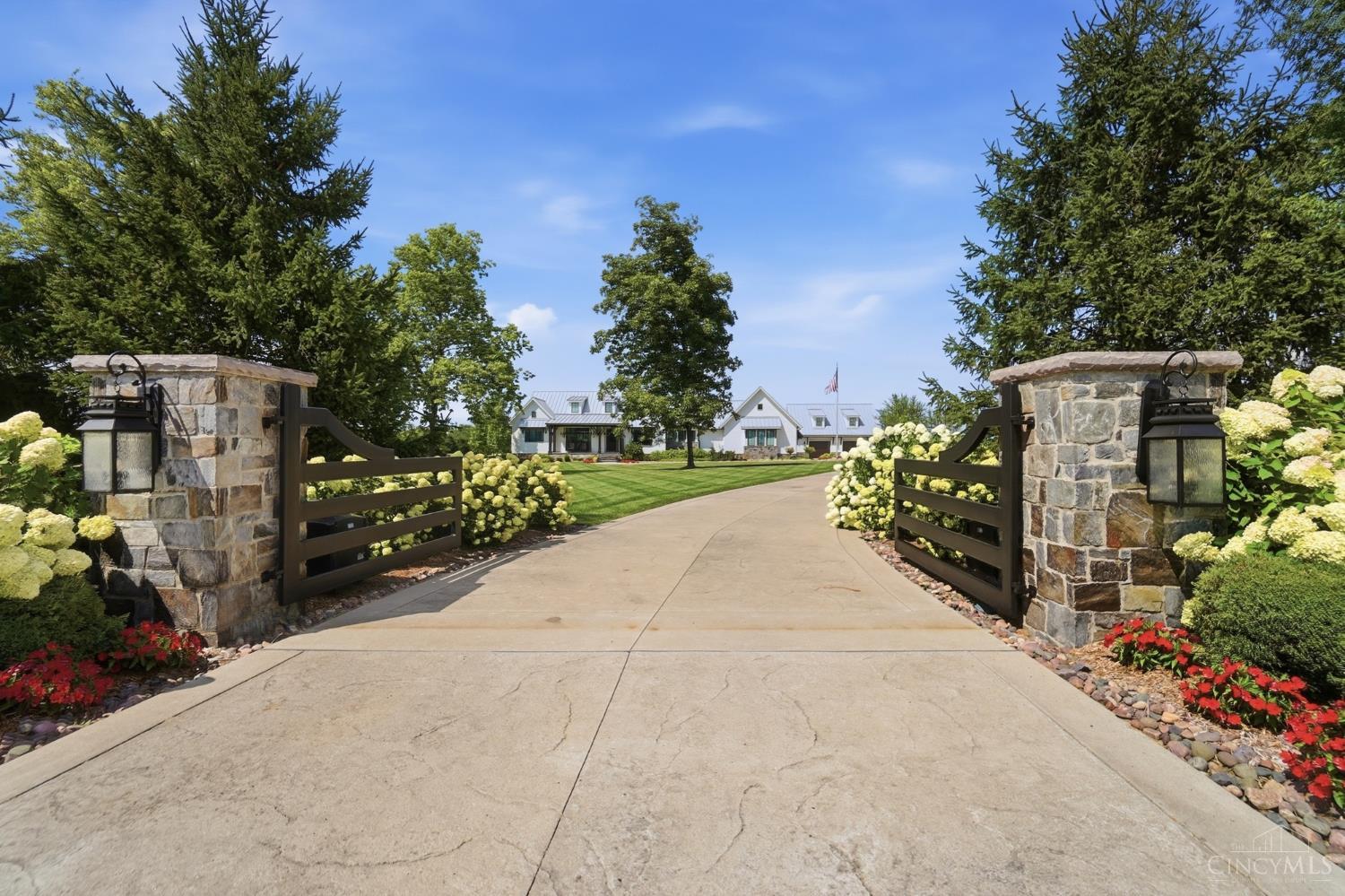 3556 Centerville Road, Sugarcreek Twp, OH, 45370 — photo 8