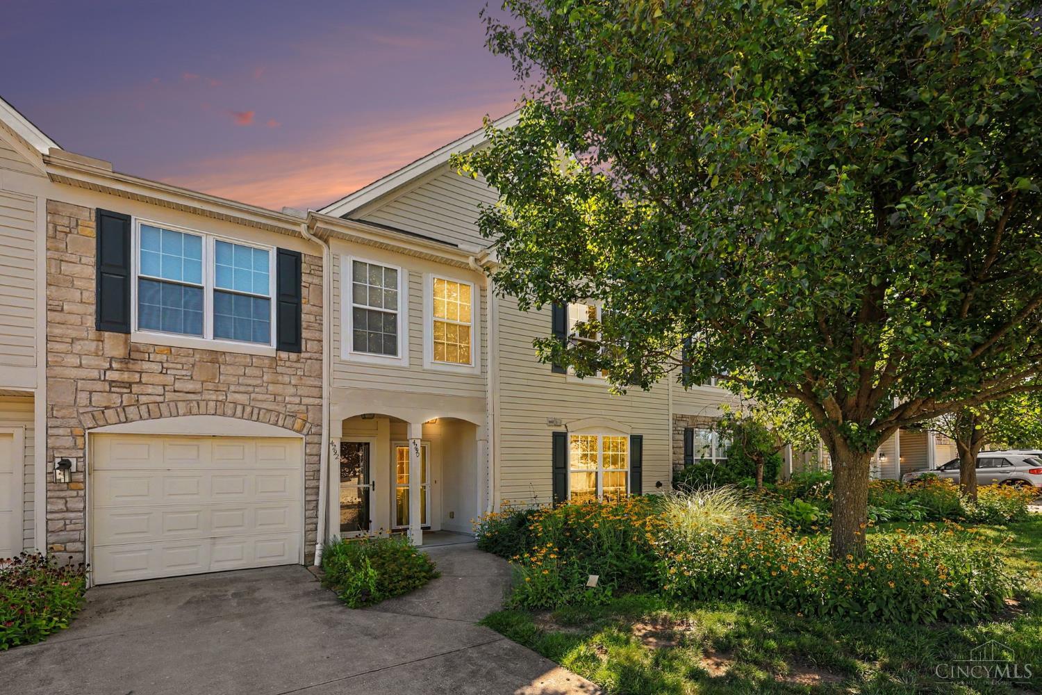 4290 Hickory Park Lane