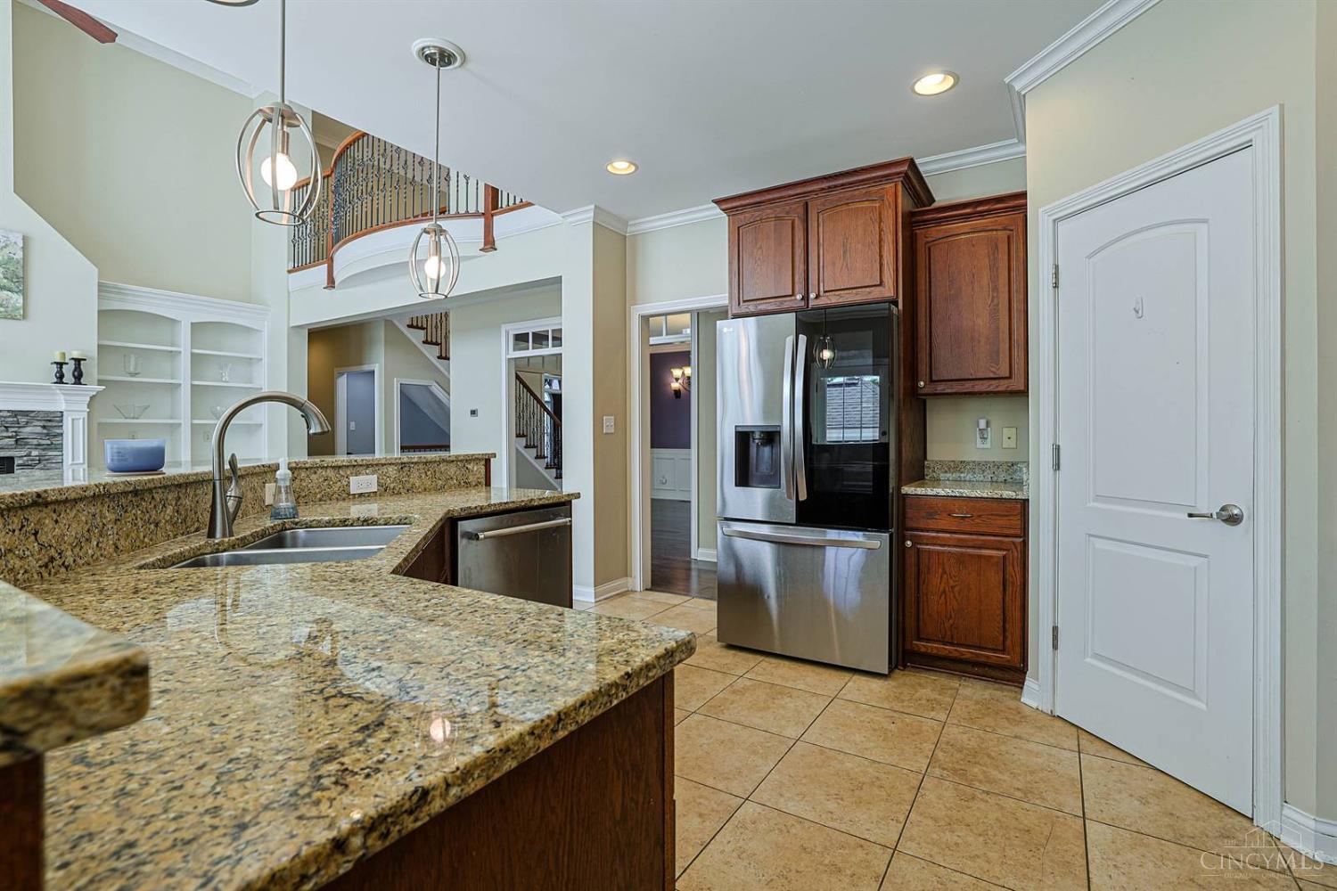7596 Woodbridge Court, Clearcreek Twp., OH, 45066 — photo 10