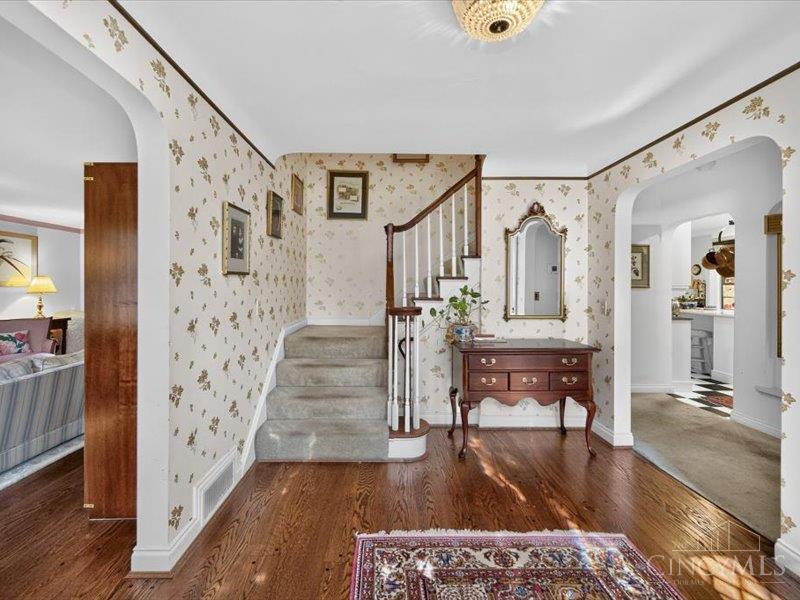 7225 Meadowbrook Drive, Amberley, OH, 45237 — photo 6