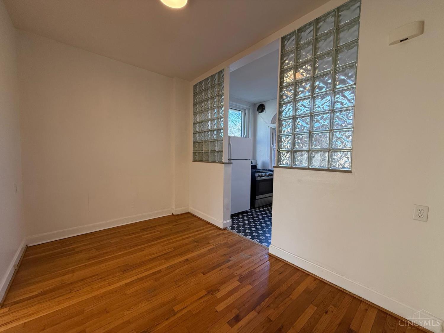 236 Loraine Avenue, Cincinnati, OH, 45220 — photo 5