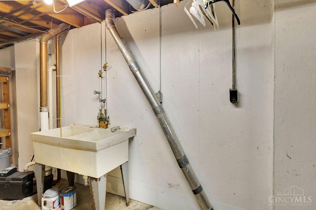 9800 Delray Drive, Montgomery, OH, 45242 — photo 31