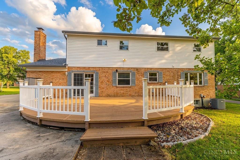 9800 Delray Drive, Montgomery, OH, 45242 — photo 33