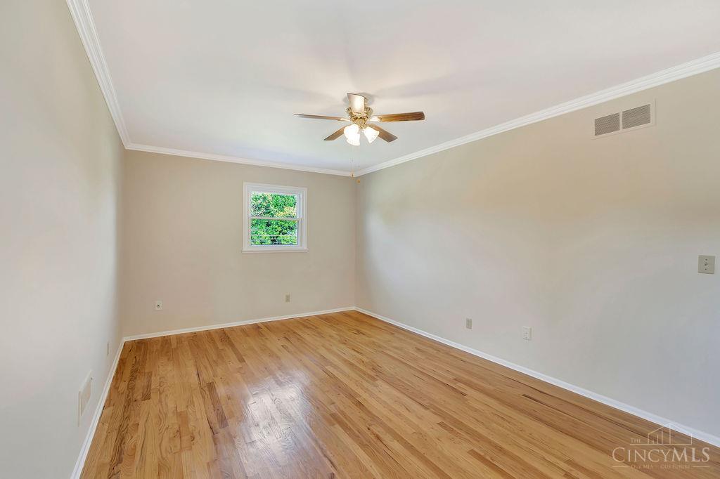 9800 Delray Drive, Montgomery, OH, 45242 — photo 23
