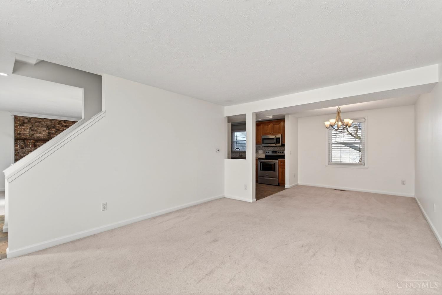 6978 Fallen Oaks Drive, Deerfield Twp., OH, 45040 — photo 12