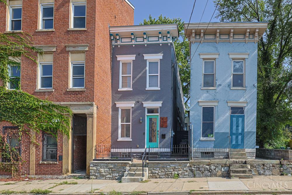 916 Findlay Street