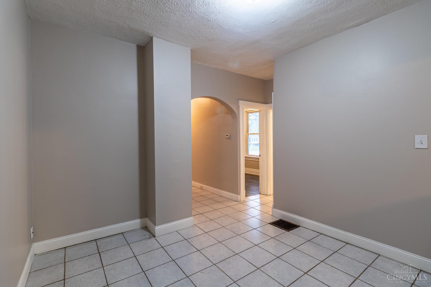 6335 Beechmont Avenue, Cincinnati, OH, 45230 — photo 18