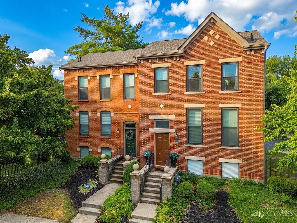 1012 John Street