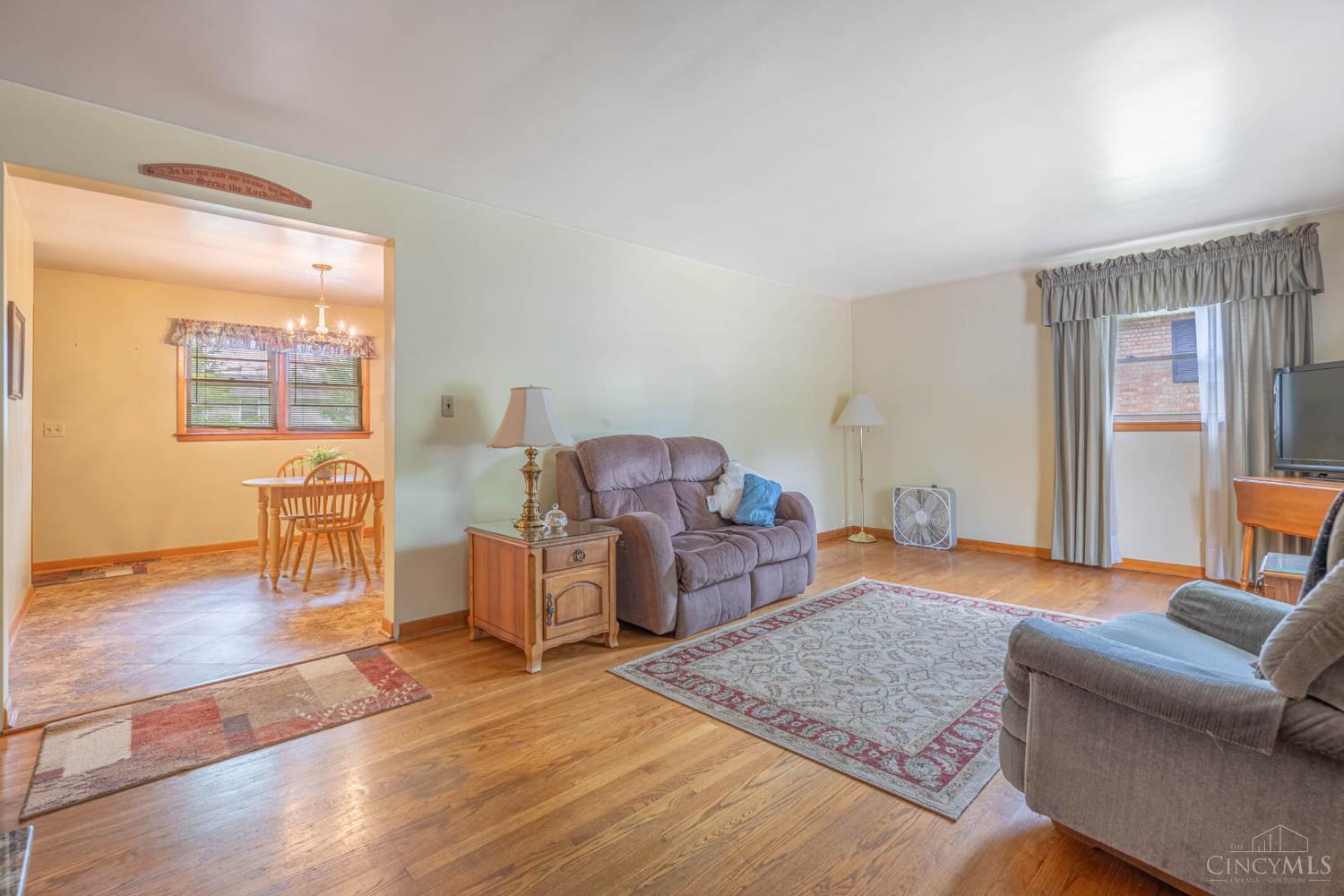 4th image of 406 Eastline Dr, Middletown, OH 45044 | MLS# 1883886