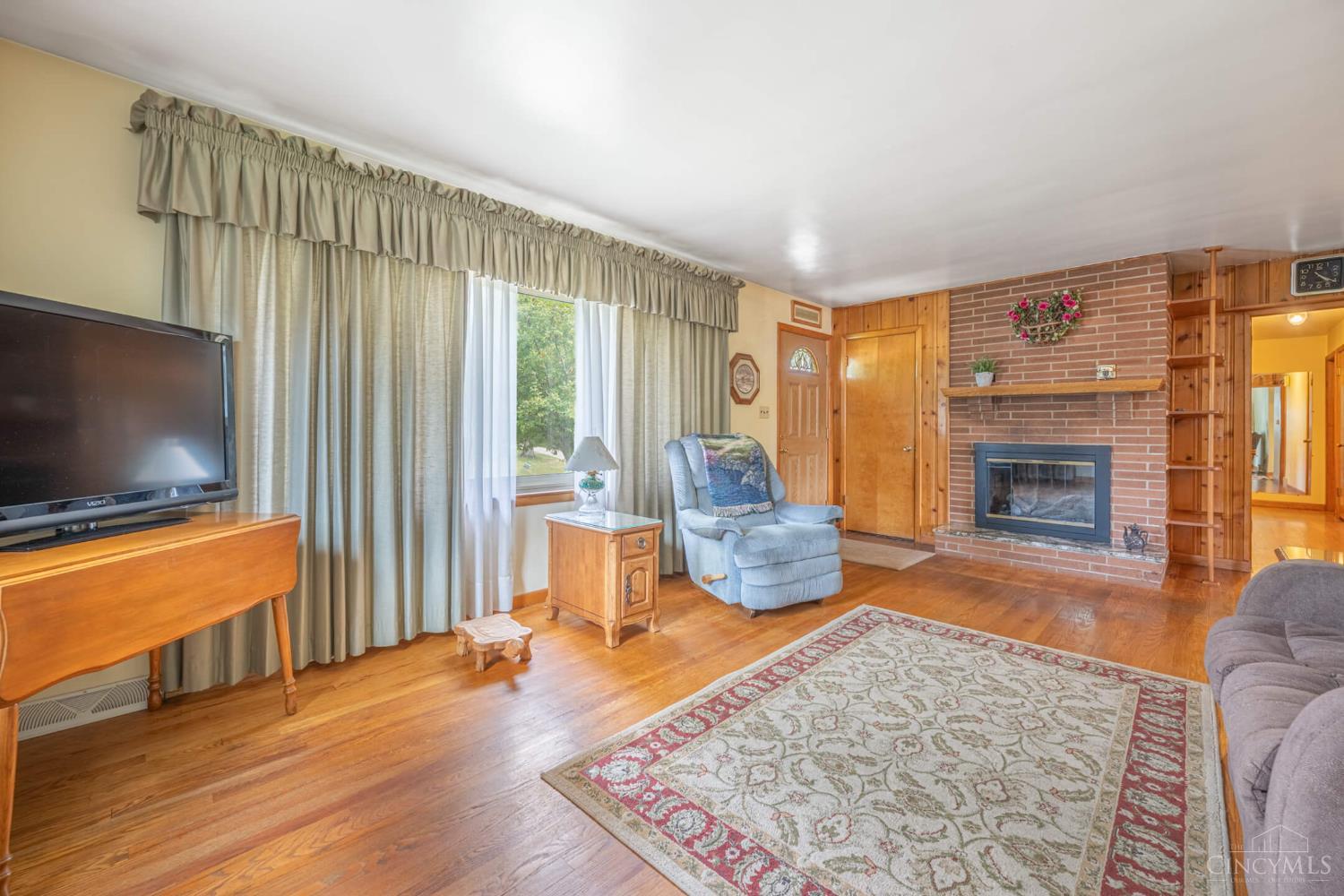 5th image of 406 Eastline Dr, Middletown, OH 45044 | MLS# 1883886