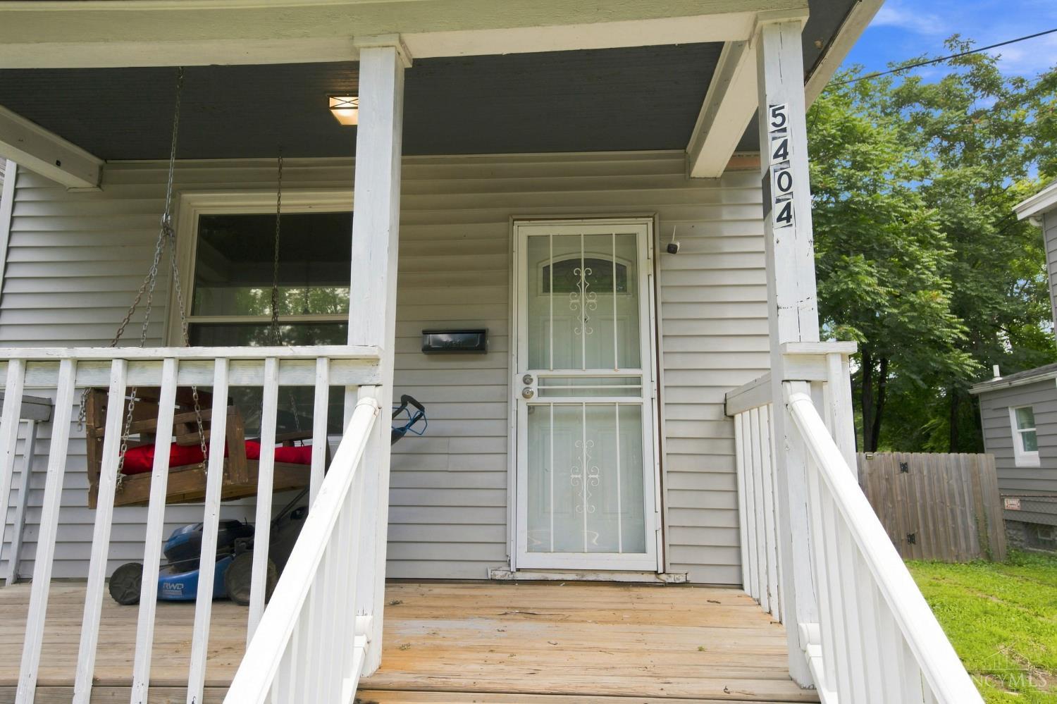5404 Ravenna Street, Cincinnati, OH, 45227 — photo 2