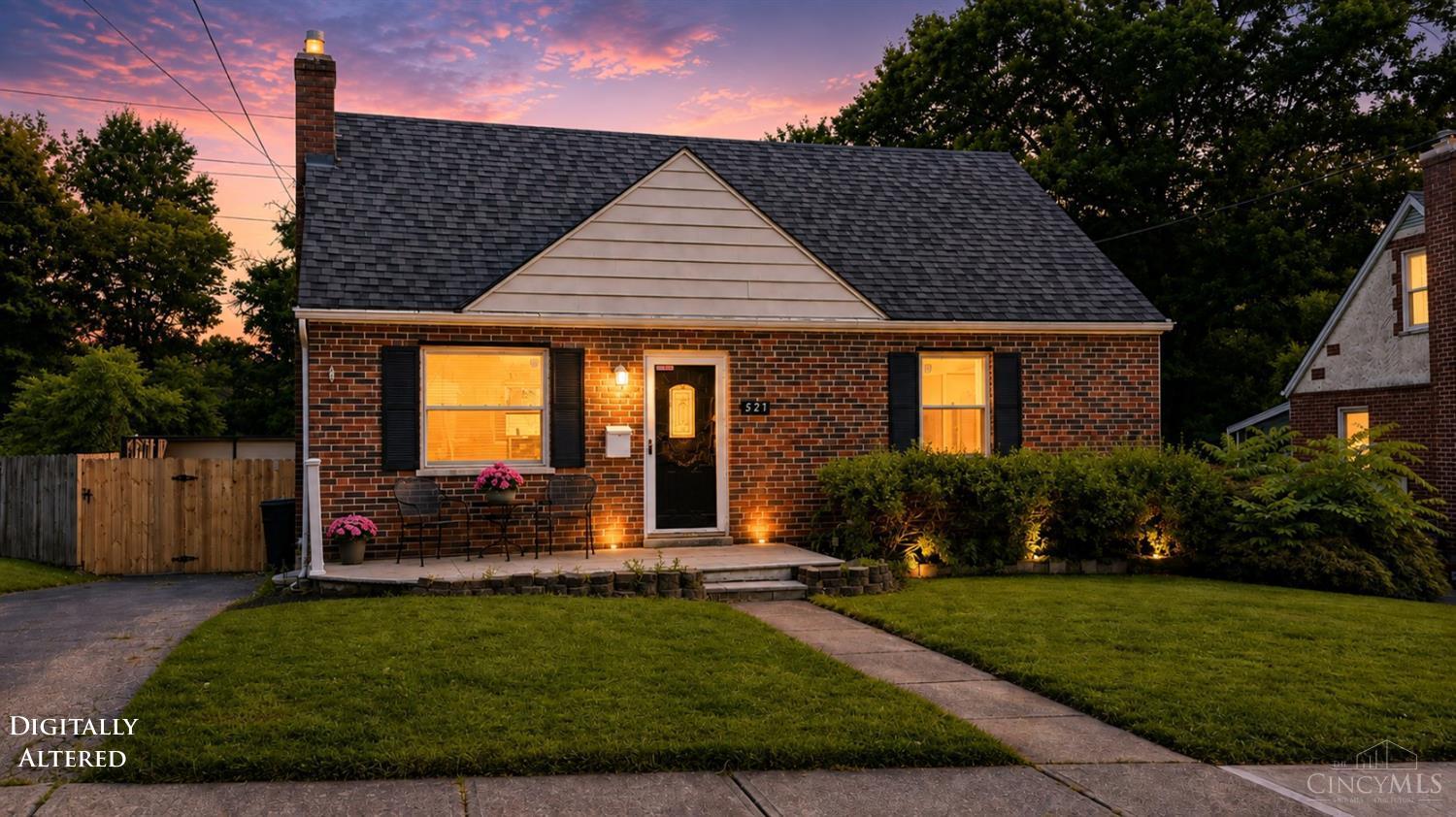 1st image of 521 Maple Dr, Reading, OH 45215 | MLS# 1888430