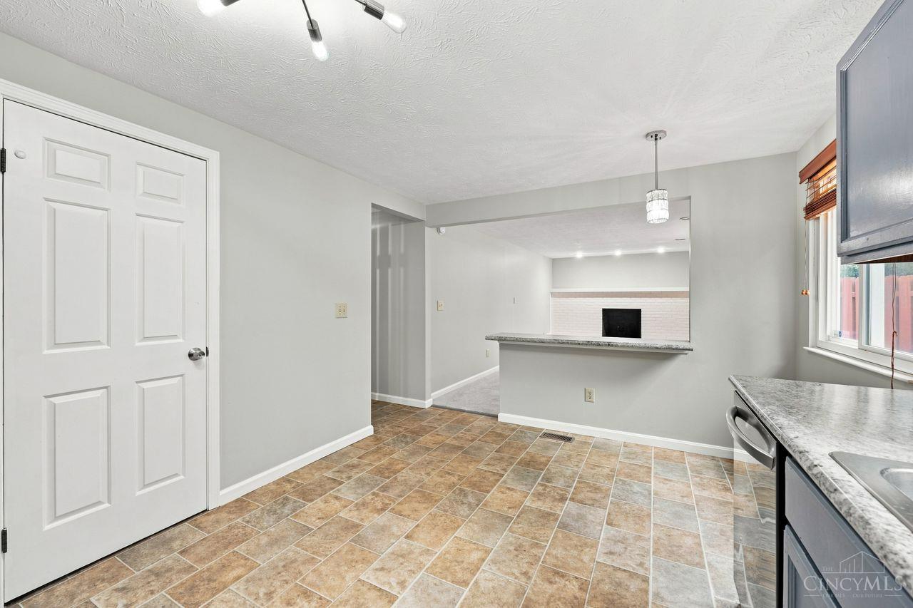 3784 Irwin Simpson Road, Deerfield Twp., OH, 45040 — photo 15