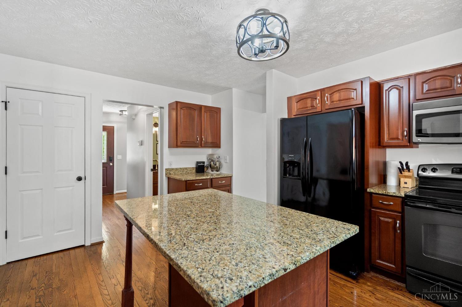 8935 Creekwood Drive, Deerfield Twp., OH, 45039 — photo 6