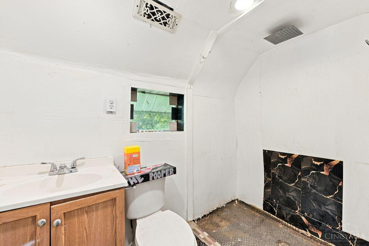 2025 Baltimore Avenue, Cincinnati, OH, 45225 — photo 20