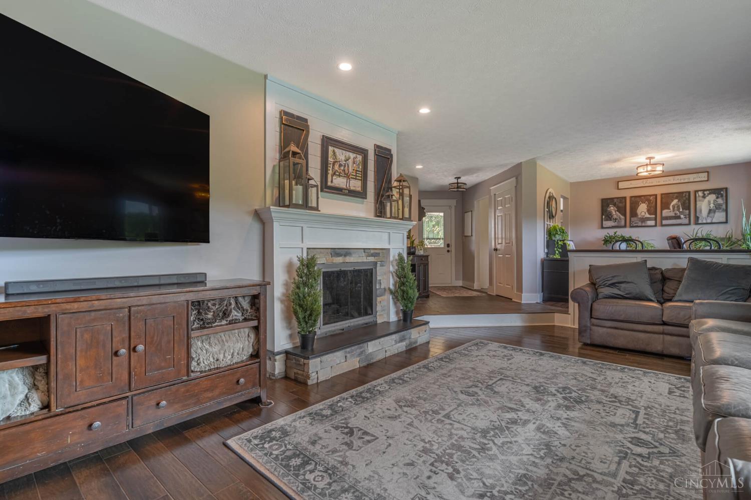 3385 Middle Run Road, Sugarcreek Twp, OH, 45068 — photo 6
