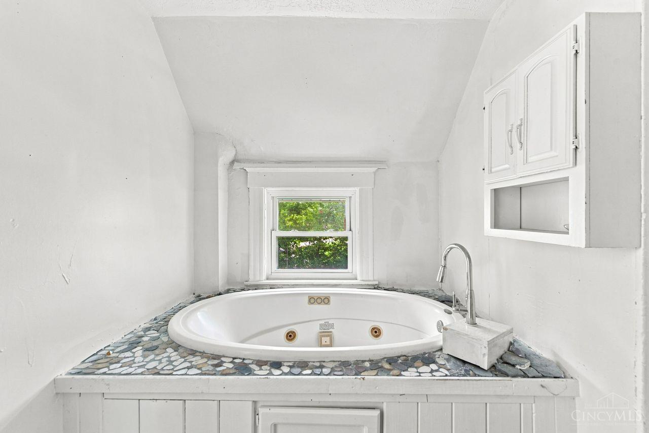 2025 Baltimore Avenue, Cincinnati, OH, 45225 — photo 17