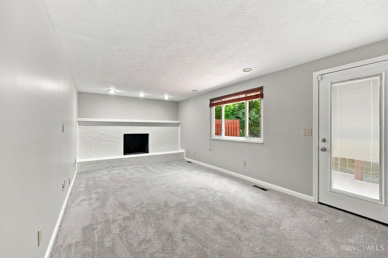 3784 Irwin Simpson Road, Deerfield Twp., OH, 45040 — photo 10